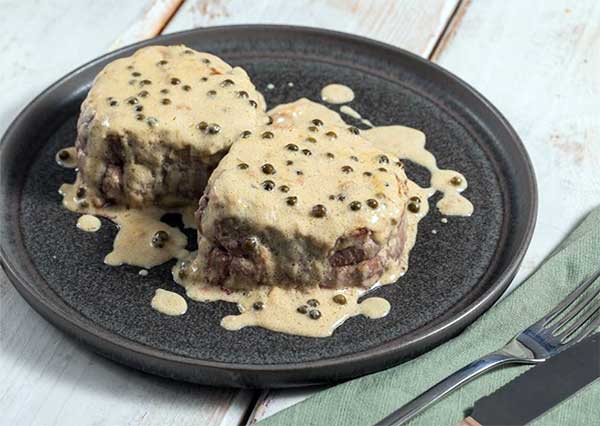 Pavé de boeuf au fromage de Herve et poivre vert Pavé de boeuf au fromage de Herve et poivre vert