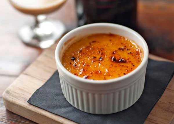 Crème brûlée au Baileys.